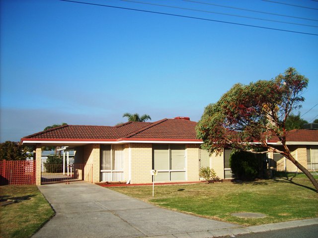 RENT REDUCED
- ONLY $350.00 PER WEEK Picture 1