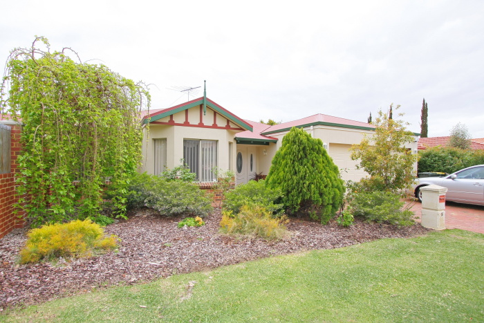 HOME OPEN SUNDAY 31ST JAN 12-12:45 Picture 2