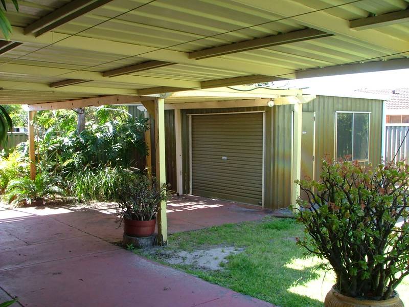 Spacious 4 Bedroom Home Picture 2