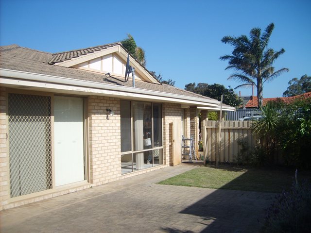 Rossmoyne High Zone - Walk to River Picture 2