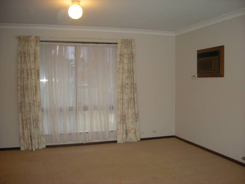 BEAUTIFUL PRESENTATION! A PLEASURE TO VIEW! Picture 2