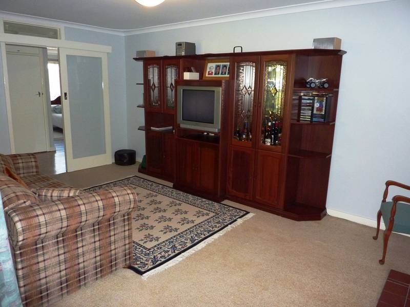 GREAT VALUE!! Picture 2