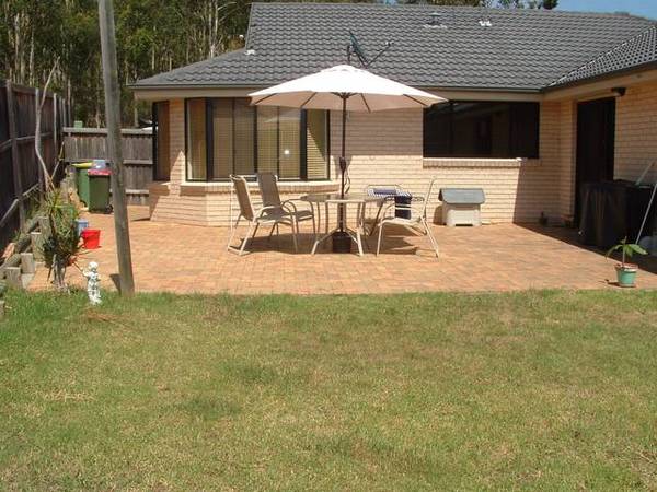 NOW ... this has the SPACE ... Picture 3