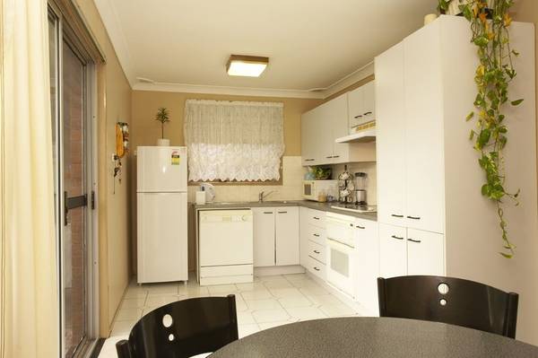 Delightful Family Home Picture 3