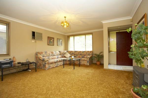 Delightful Family Home Picture 2