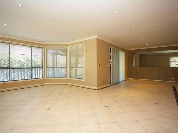 Fisrt home buyers dream! Picture 3