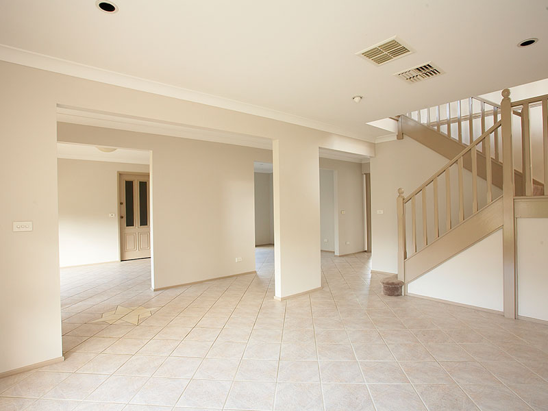 CLASSY HOME, FANTASTIC LOCATION, ON A HUGE 650m2 + BLOCK ! Picture