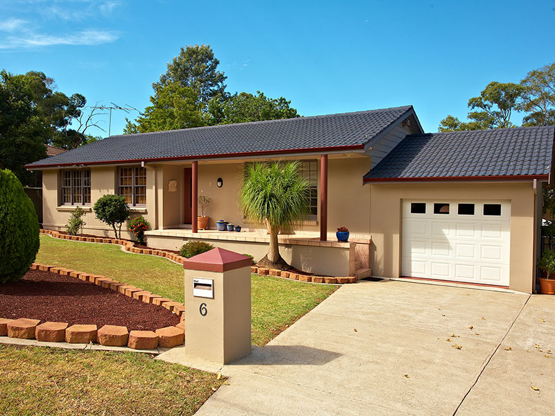 Looking for a pool? Picture 1