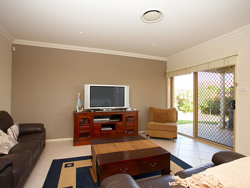 When Quality Counts. Picture