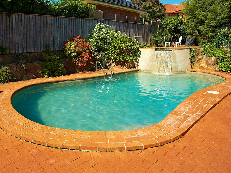 2 Homes for the price of 1!
Perfect in-law accomadation ! Picture 2