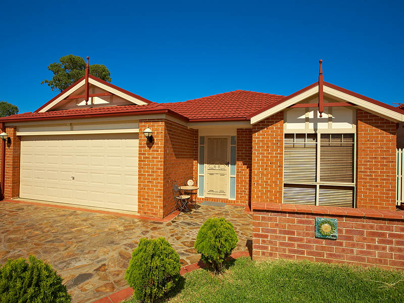 Cul De Sac Family Home..... Picture 1