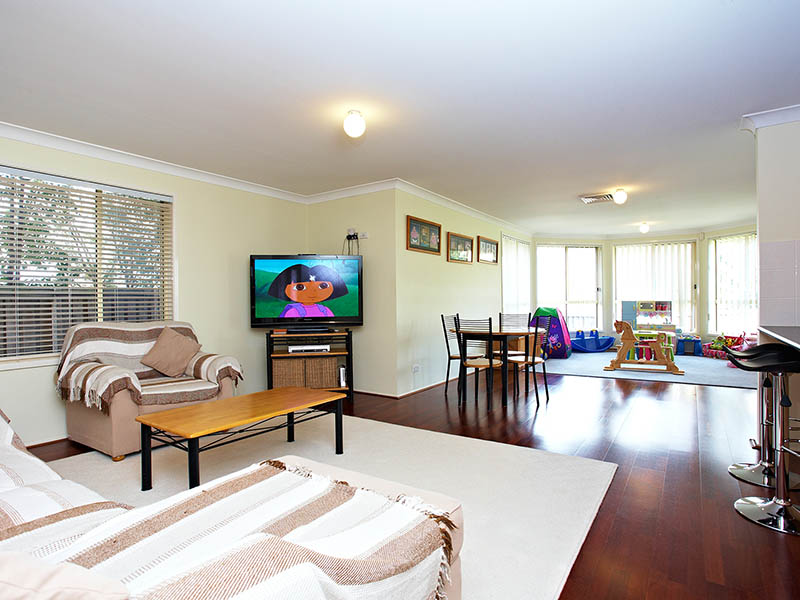 Room for a pool and backing a permanent reserve! Picture 2