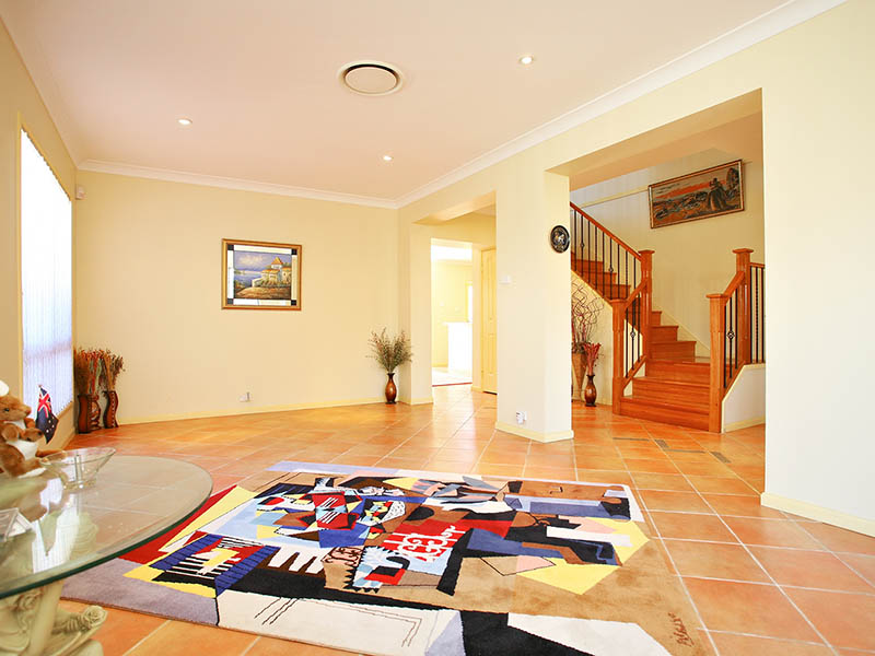 Triple Garage Treasure in Tuscan Waters ! Picture 3