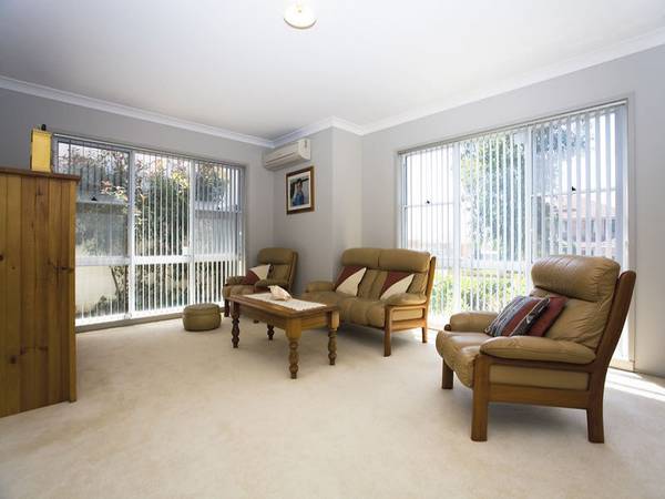 Hurry, Resort Style Living ! Picture 2