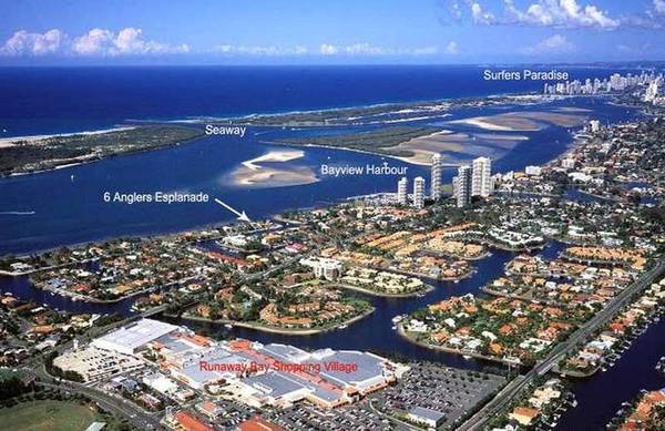 RENOVATE OR DETONATE - THE CHOICE IS YOURS! Picture 1