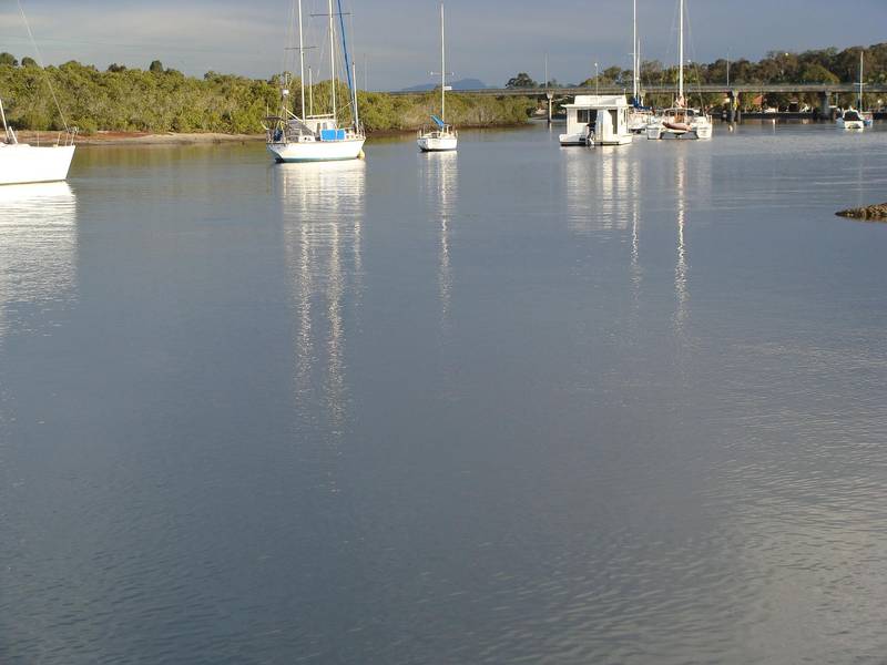 Exceptional vacant land close to MAIN river. Picture 1