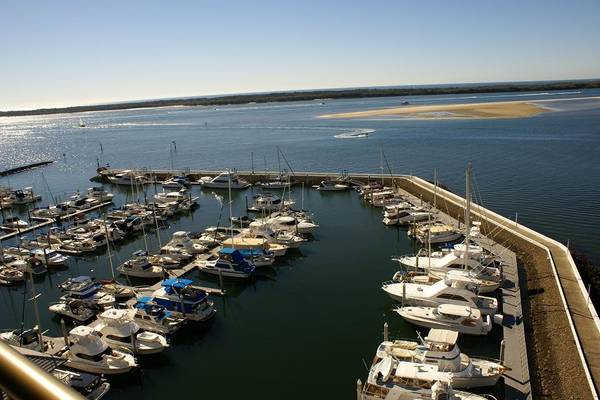 Magnificent Broadwater Tower Picture 3