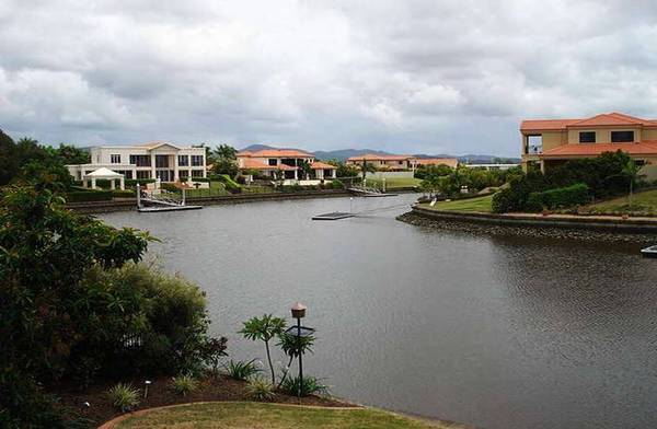 Enjoy Gold Coast's Great Lifestyle at a Bargain Price Picture 3