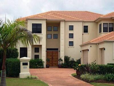 Enjoy Gold Coast's Great Lifestyle at a Bargain Price Picture