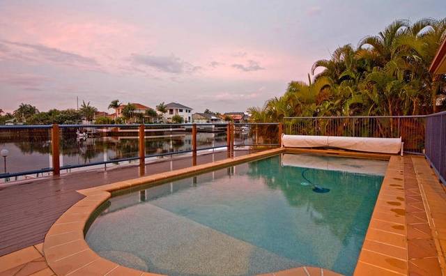 NORTH TO WATER
- ALMOST BRAND NEW! Picture 3