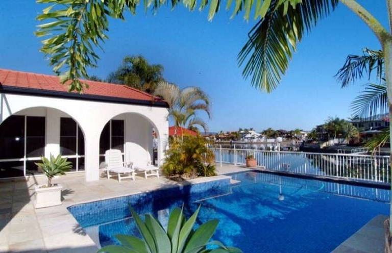 Over 50sq of Luxury Waterfront Living! Picture 1