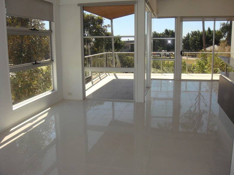 Developers Last Remaining Stock Picture 2