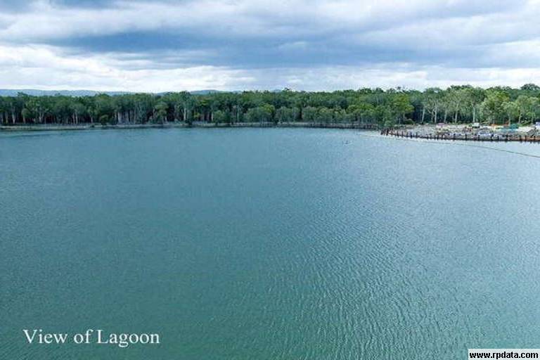 Cheapest Waterfront Land, Owners Want it SOLD Picture 2