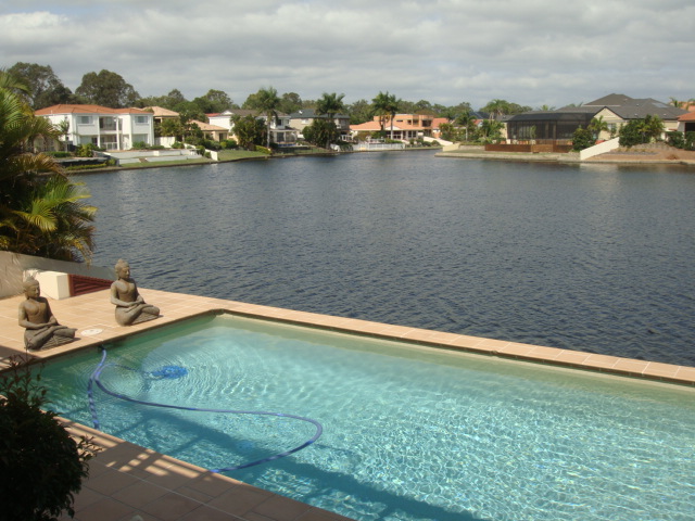 Most Admired Address in Central Gold Coast - Best Buy in the Area! Picture 1