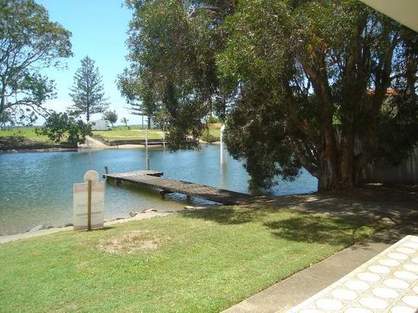 Ground Floor Waterfront Apartment Picture 1