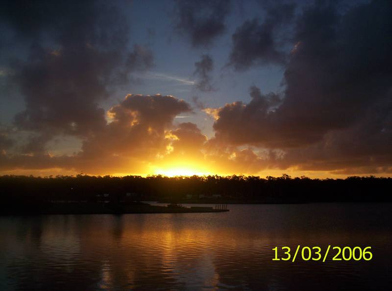 Large Waterfront Home - Available NOW Picture 2