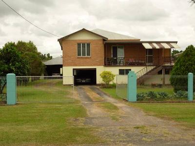 Looking over the Showground and Race track Picture Looking over the Showground and Race track Picture