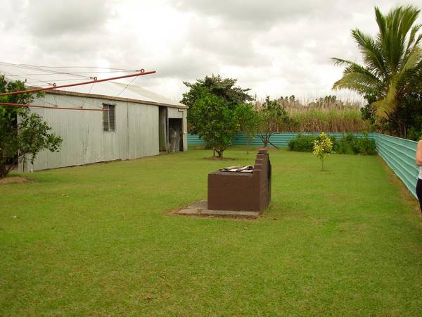 Looking over the Showground and Race track Picture 3