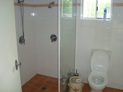 Home overlooking the beach Picture Home overlooking the beach Picture