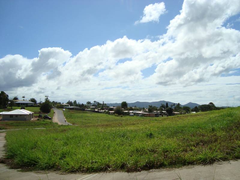 Land in new subdivision Picture 2