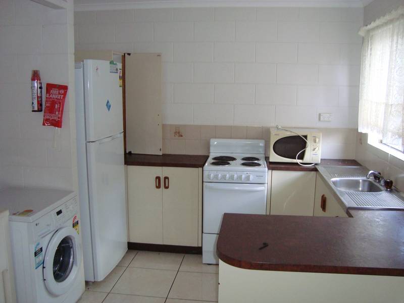 Furnished unit Picture 1