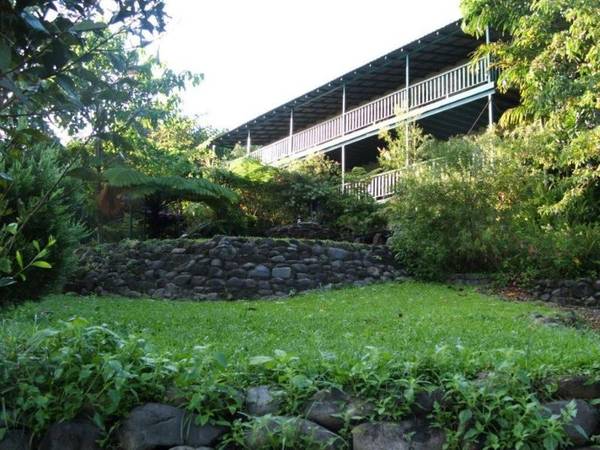 Income And Lifestyle Picture 1