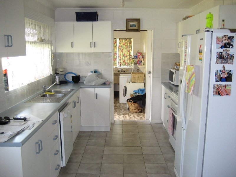 ROOM FOR EVERYONE Picture 2