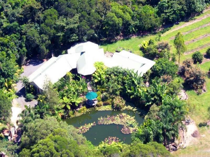 Your Own Private Hideaway 20 mins from Cairns Picture 1