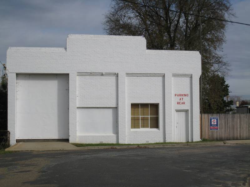 Great Commercial Opportunity Picture 1