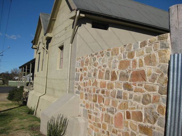 'Old Post Office Cottage' Picture 1