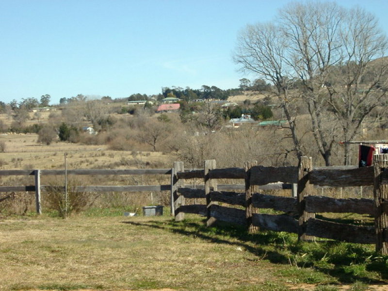 8 ACRES - ZONED VILLAGE Picture 3