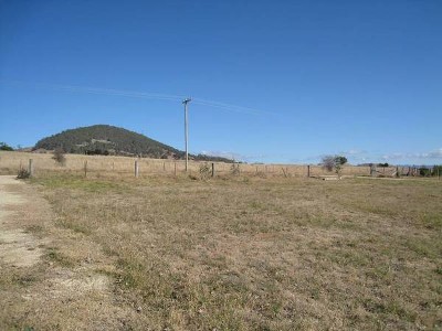 LARGE BUILDING BLOCK Picture