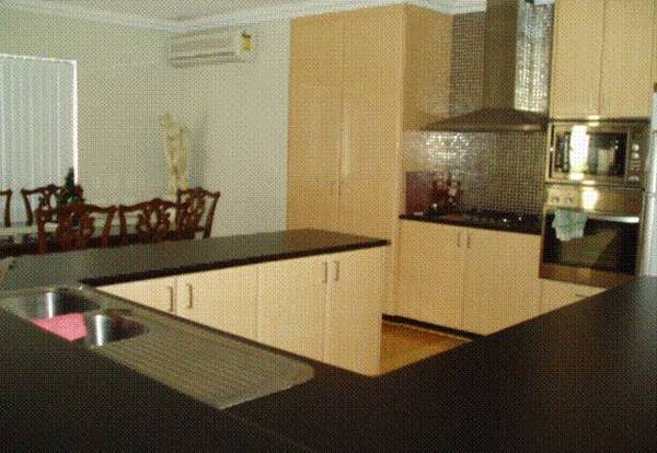 **Great Location** Picture 3