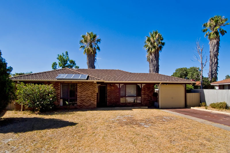 AUCTION ON VALENTINES DAY! OPEN FROM 11.00AM Picture 1