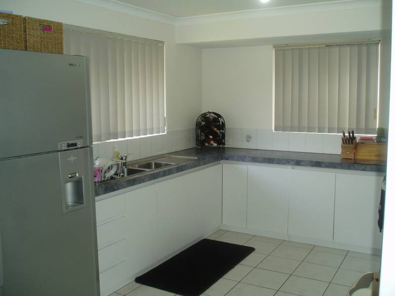 **ROOM TO MOVE! Picture 2