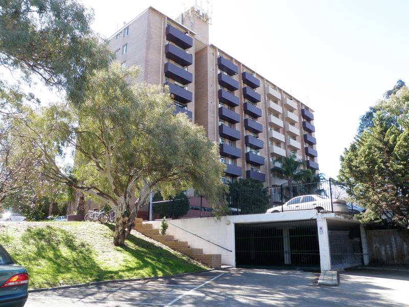 **Close to City - Secure Complex** Picture 1