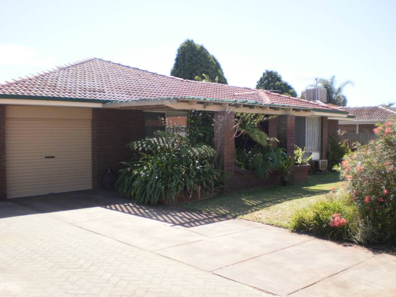 ***NEW TO THE MARKET*** WHAT A GEM*** Picture 1