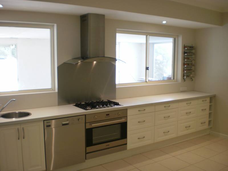 PROPERTY WITH ALL THE OPTIONS***769 m2 DUPLEX POTENTIAL*** Picture 3