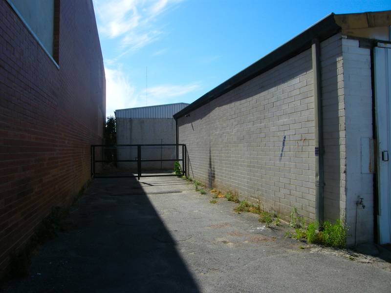 New to Market - Affordable Factory Unit Picture 3
