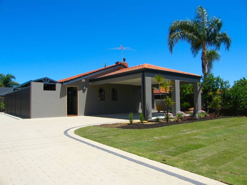 SOLD IN 1 WEEK.. Picture 1